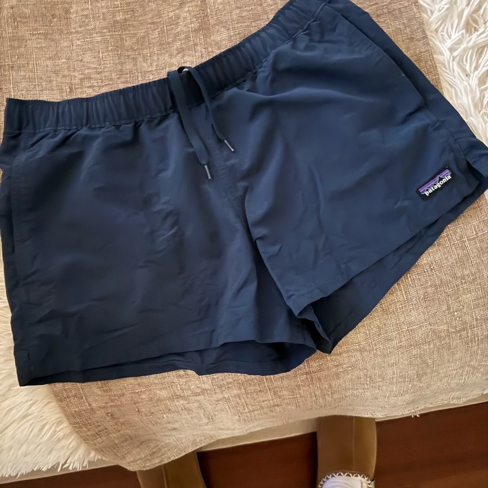 Patagonia Women's Navy Shorts M Baggies